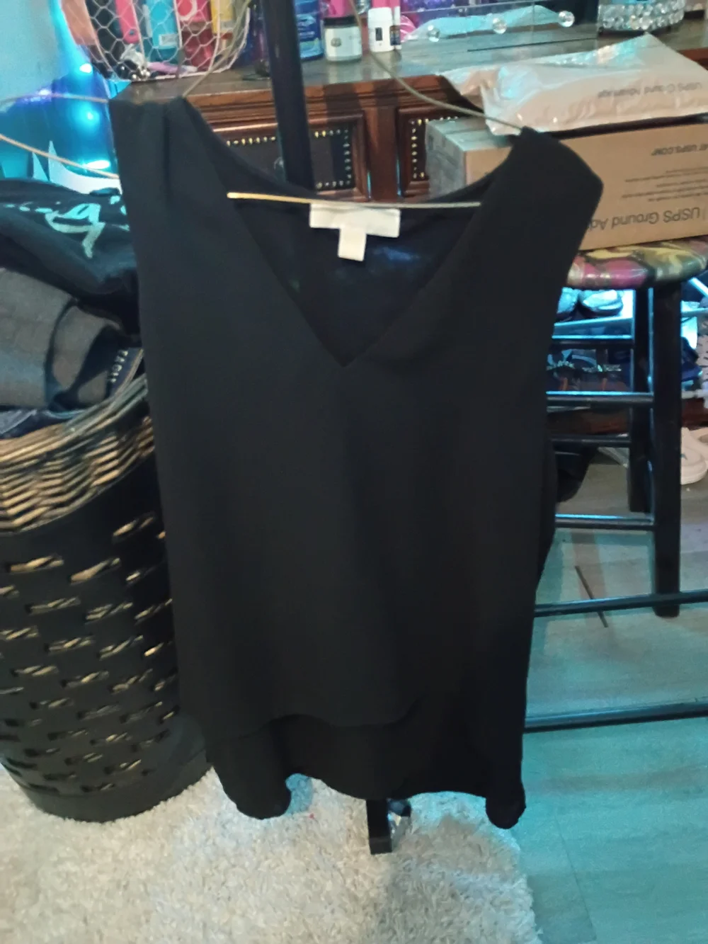 Michael Kors Black V-Neck Sleeveless Tank